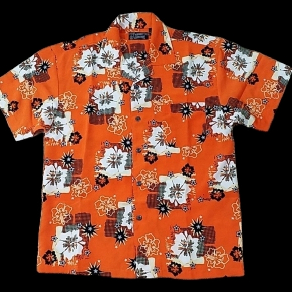 Pineapple Connection ~Youth Size L~ Orange Short Sleeve Button-Up Shirt. - Picture 4 of 7